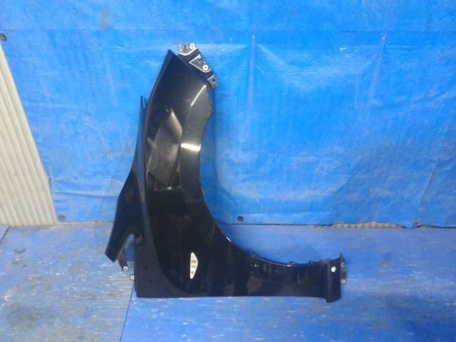 [FENDER RH]MAZDA PREMACY CWFFW PE-VPS AT 2WD #0BD3253178124