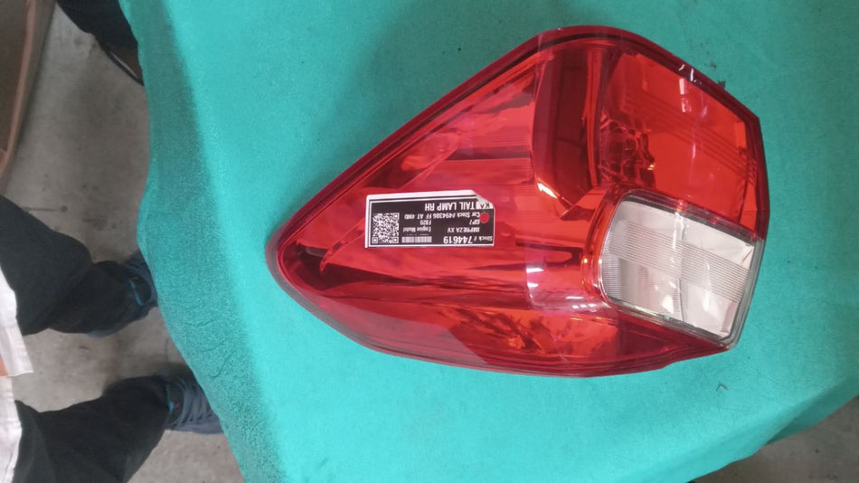 [TAIL LAMP RH]SUBARU IMPREZA XV GP7 2013 FB20 FF AT 4WD #0003249744619