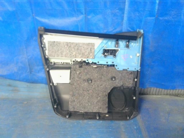 [RIGHT F DOOR TRIM]TOYOTA VELLFIRE ANH25W   #0BD3253171053