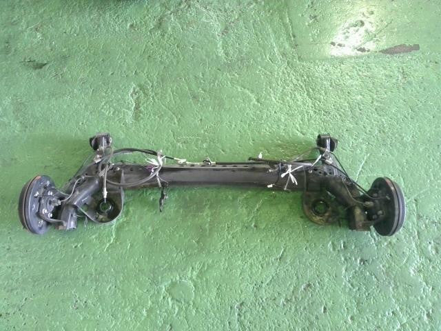[R AXLE BEAM ASSY]TOYOTA AQUA MXPK11 M15A-FXE AT 2WD #0BD3253180806