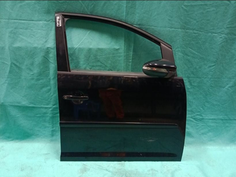 [F DOOR ASSY RH]VOLKSWAGEN GOLF TOURAN 1TCAV 2012 CAV FF AT 2WD #000325C015198