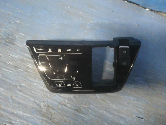 [AIR CONDITIONER PANEL]MITSUBISHI DELICA MINI B35A BR06 AT 2WD #0BD3253181259