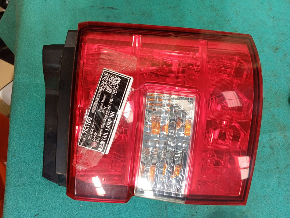 [TAIL LAMP RH]MITSUBISHI DELICA_D:5 CV5W 2007 4B12 FF AT 4WD #000324B783169