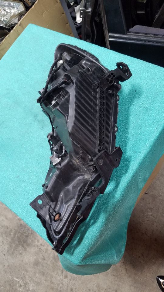 [HEADLIGHT ASSY LH]HONDA FIT GK3 2016 L13B FF AT 2WD #000324C802625
