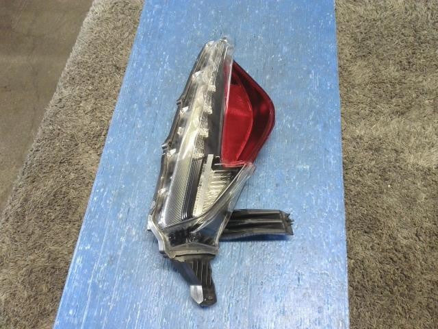 [TAIL LAMP LH]TOYOTA PRIUS PHV ZVW52 2ZR-FXE AT 2WD #0BD3253181241