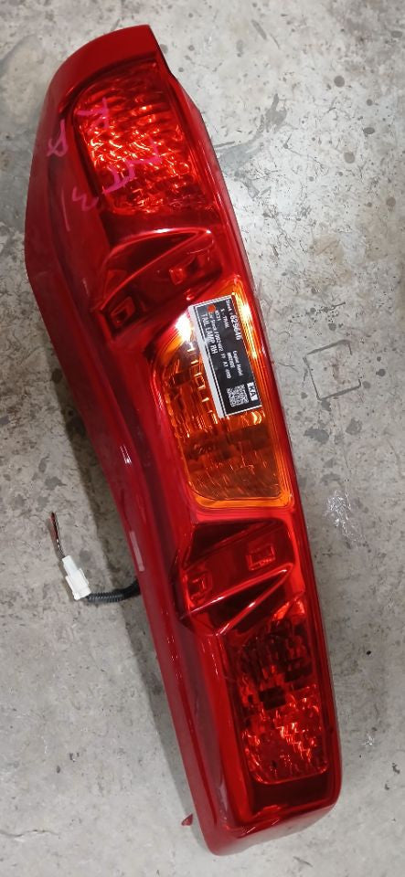 [TAIL LAMP RH]NISSAN X-TRAIL NT31 2007 MR20DE FF AT 4WD #0003243629646