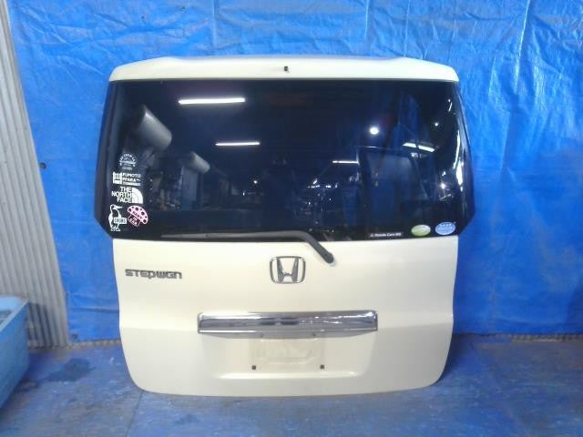 [REAR GATE]HONDA STEPWAGON RK1 R20A AT 2WD #0BD3253182973