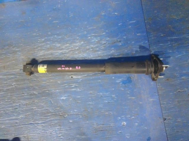 [R SHOCK ABSORBER LH]LEXUS GS AWL10 2AR-FSE AT 2WD #0BD3253183038