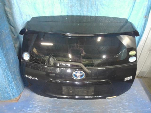 [REAR GATE]TOYOTA AQUA NHP10 1NZ-FXE AT 2WD #0BD3253180799