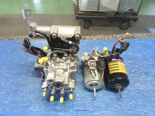 [BRAKE BOOSTER]TOYOTA PRIUS ZVW30 2ZR-FXE AT 2WD #0BD3253178379