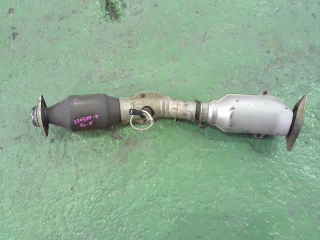 [EXHAUST PIPE]NISSAN TIIDA C11 HR15DE AT 2WD #0BD3253170957