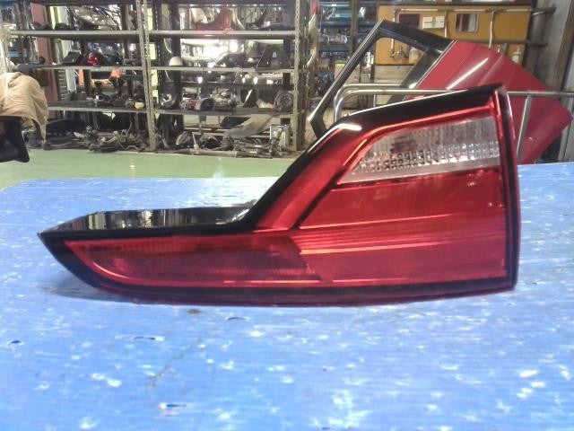 [Left finisher panel]AUDI A4 AVANT 8WCVN CVN AT 2WD #0BD3253174315