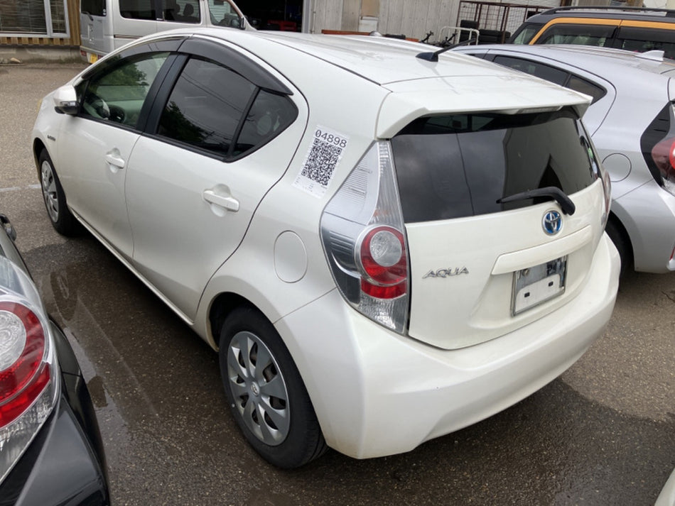 [BONNET]TOYOTA AQUA NHP10 2012 1NZ-FXE FF AT 2WD #0003247703732