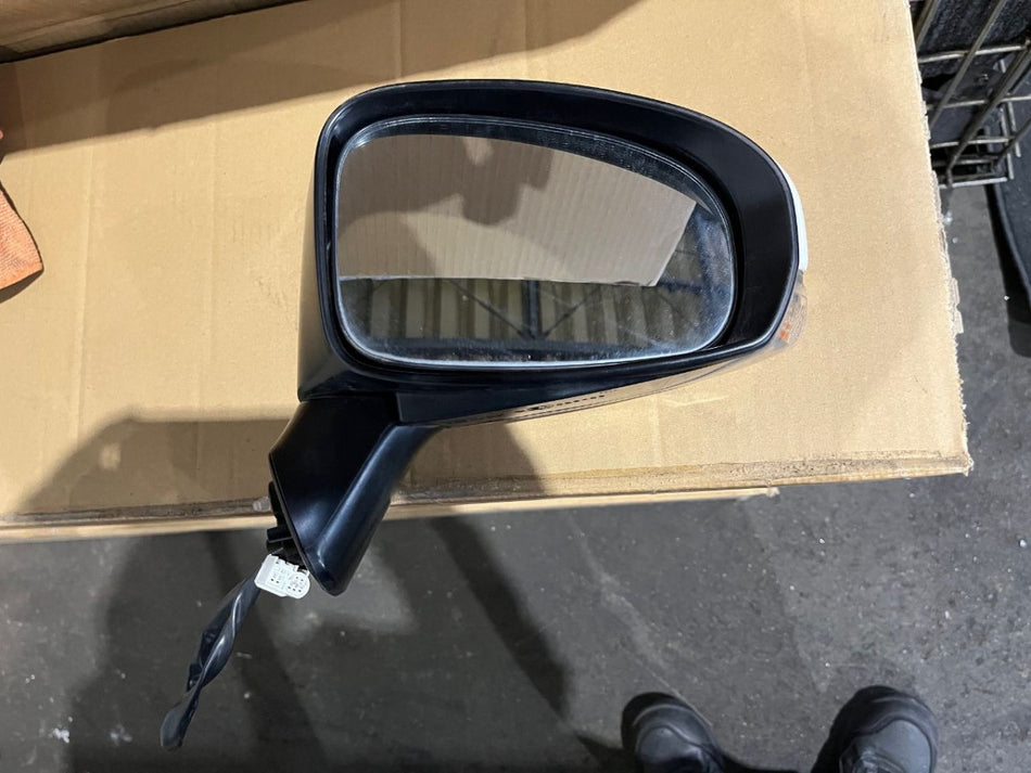[SIDE MIRROR RH]TOYOTA RACTIS NCP120 1NZ-FE FF AT 2WD #0B23253004231