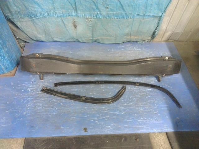 [R bumper housing]TOYOTA MR2 SW20 3S-GE MT 2WD #0BD3253181219