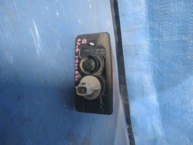 [MARKER　LUMP]TOYOTA DYNA TRY230 1TR-FE AT 2WD #0BD3253177093