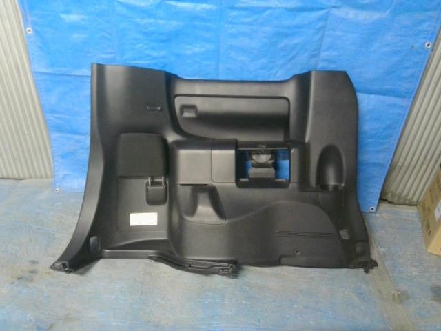 [OTHER INTERIOR PARTS]TOYOTA VOXY ZRR80G 3ZR-FAE AT 2WD #0BD3253170872