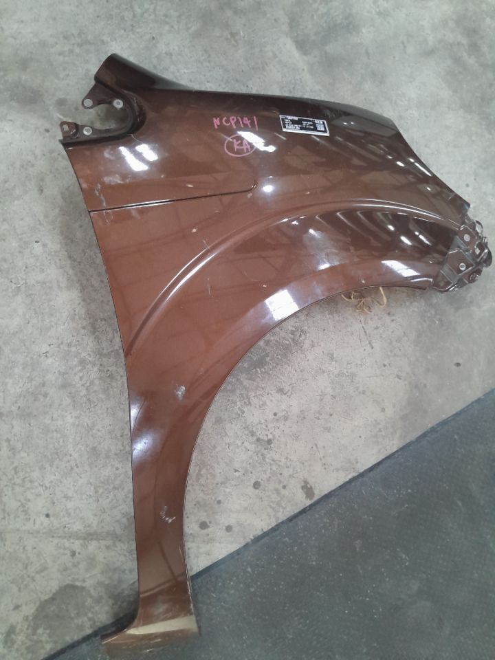 [FENDER RH]TOYOTA PORTE NCP141 2012 1NZ-FE FF AT 2WD #000323C563768