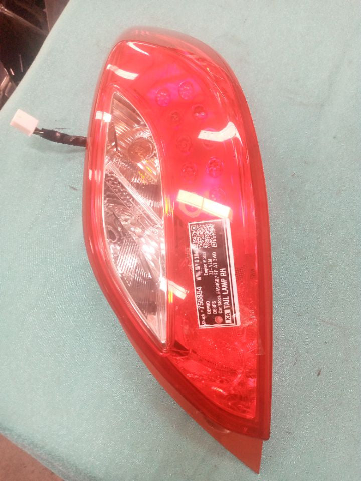 [TAIL LAMP RH]MAZDA DEMIO DE3FS 2010 ZJ-VEM FF AT 2WD #000324A755854