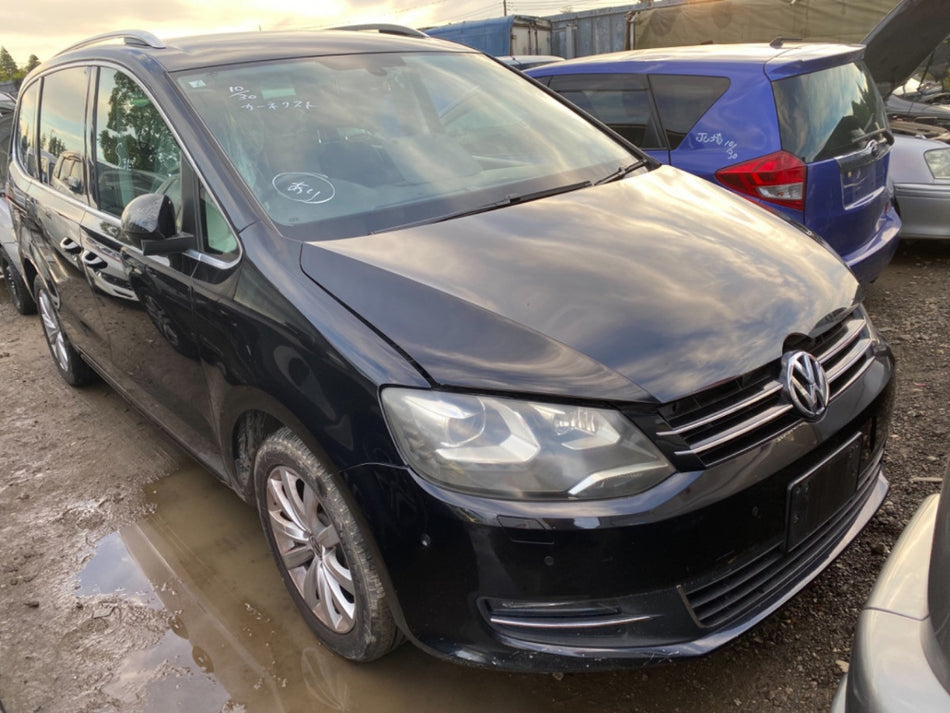 [R BUMPER ASSY]VOLKSWAGEN SHARAN 7NCAV 2013 CAV FF AT 2WD #038324B002783