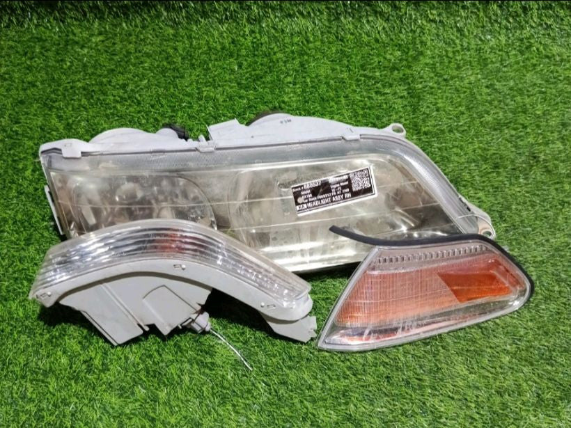 [HEADLIGHT ASSY RH]TOYOTA MARKⅡ GX100 2000 1G-FE FR AT 2WD #0003254880537