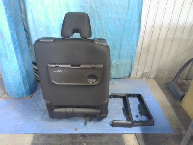 [CENTER SEAT]NISSAN SERENA GC27   #0BD3253178395
