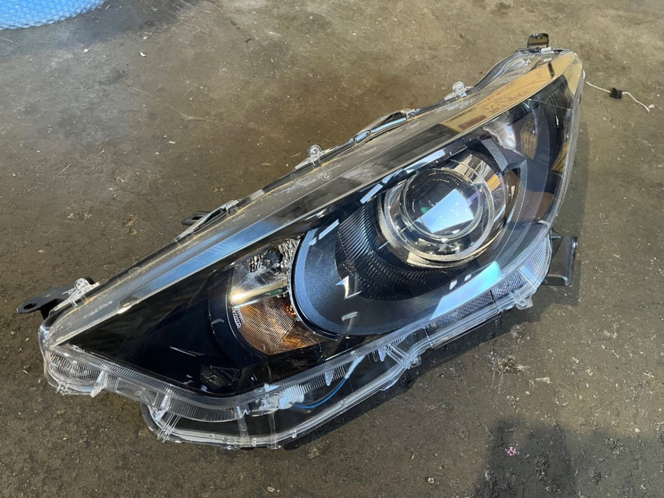[HEADLIGHT ASSY LH]TOYOTA YARIS MXPA10 M15A-FKS FF AT 2WD #0B23251003963