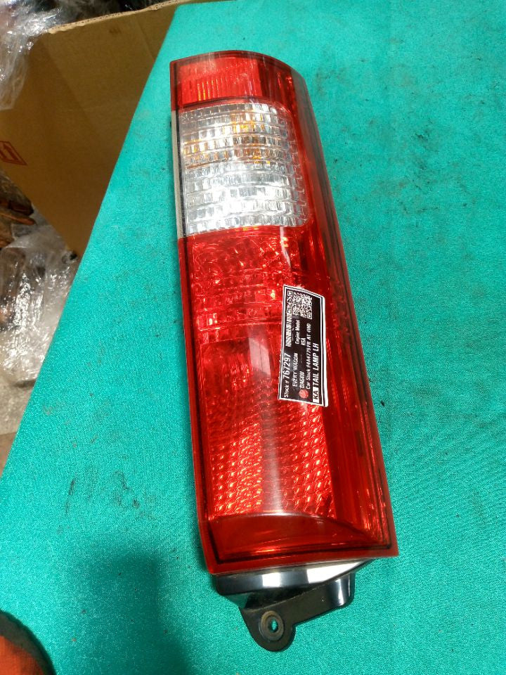 [TAIL LAMP LH]SUZUKI EVERY VAN DA64W改 K6A FF AT 2WD #000324A767297