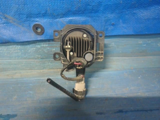 [FOG LAMP RH]DAIHATSU CAST LA250S   #0BD3253171889