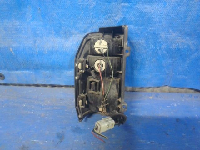 [TAIL LAMP RH]MAZDA BONGO VAN SK82V F8 MT 2WD #0BD3253178384