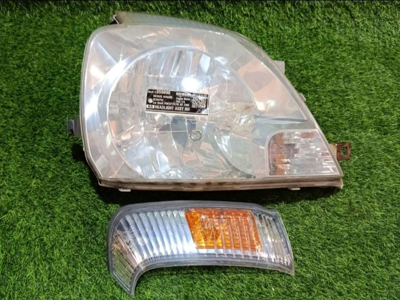 [HEADLIGHT ASSY RH]TOYOTA REGIUS WAGON RCH47W 2001 3RZ-FE FR AT 4WD #0003253859890