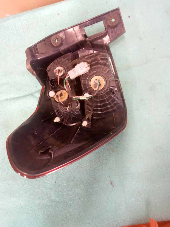 [TAIL LAMP RH]SUBARU IMPREZA SPORTS GP2 2013 FB16 FF AT 2WD #000324A764917