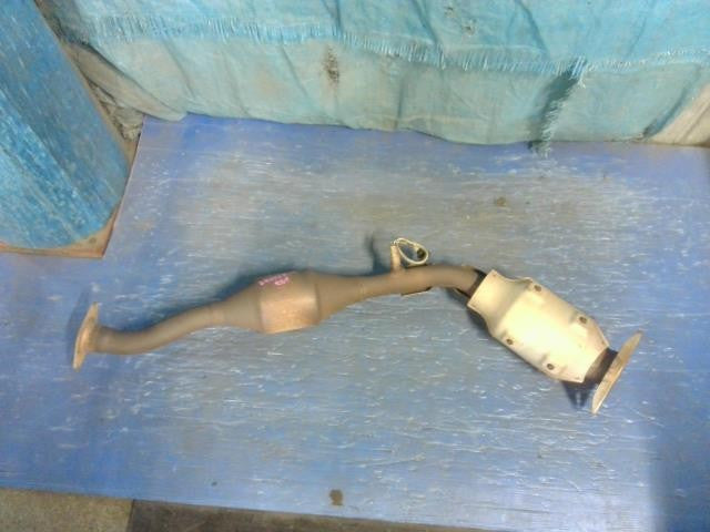 [CENTER MUFFLER]NISSAN SERENA HC26 MR20DD AT 2WD #0BD3253180577
