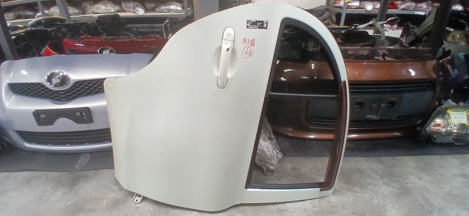 [R DOOR ASSY RH]NISSAN MARCH NK13 2012 HR12DE FF AT 2WD #000323C565038