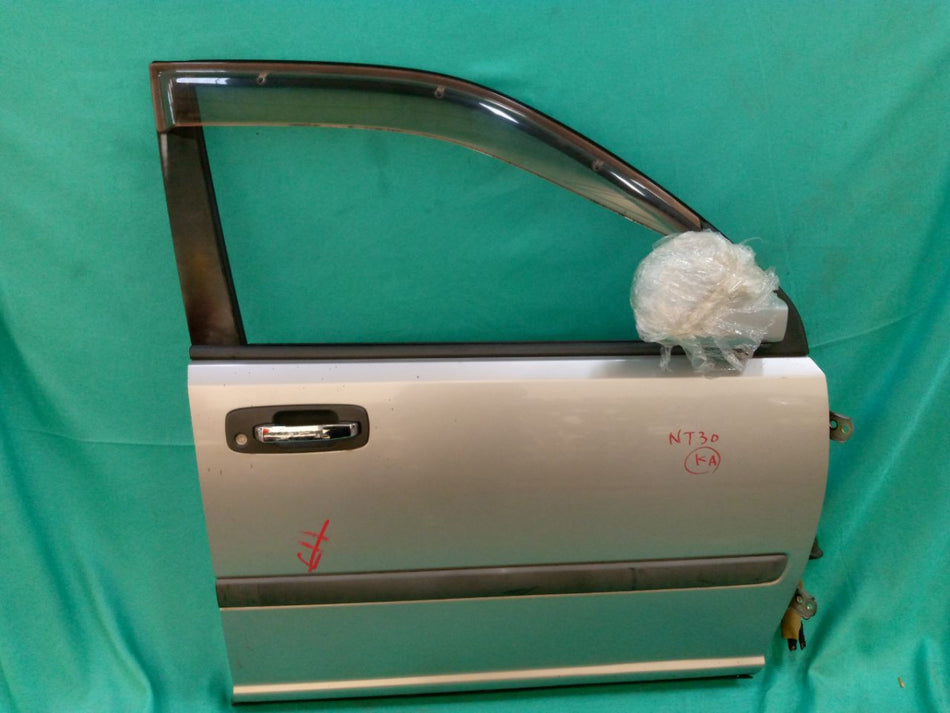 [F DOOR ASSY RH]NISSAN X-TRAIL NT30 2004 QR20DE FF AT 4WD #0003241586046