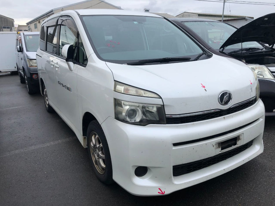 [NOSE CUT]TOYOTA VOXY ZRR70 2012 3ZR-FAE FF AT 2WD #0003244657136