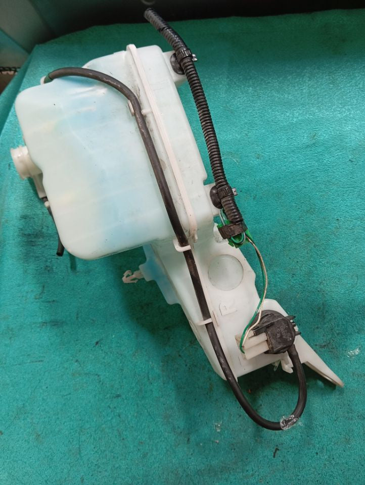 [WASHER TANK]DAIHATSU MIRA e:S LA300S 2016 KF FF AT 2WD #000324B785735