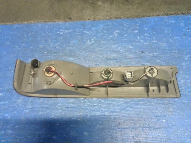 [TAIL LAMP RH]DAIHATSU ATLAI WAGON S330G EF-DET AT 4WD #0BD3253178211