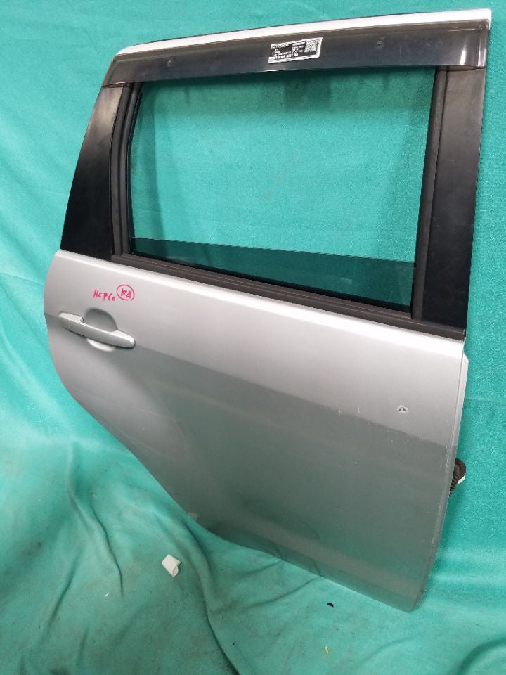 [R DOOR ASSY RH]TOYOTA IST NCP60 2002 2NZ-FE FF AT 2WD #0003248725616
