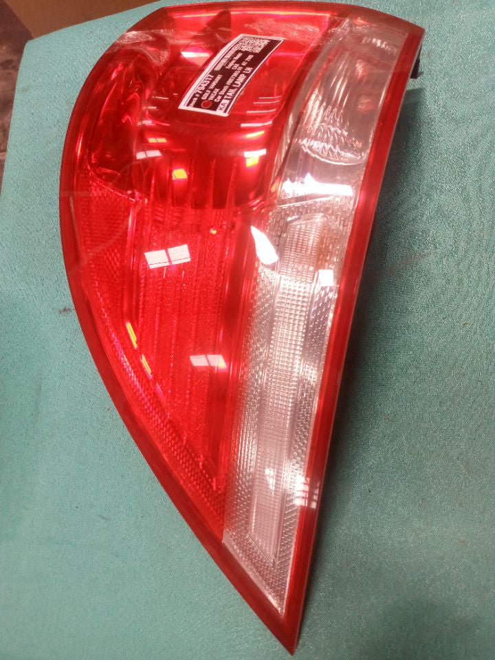 [TAIL LAMP LH]VOLKSWAGEN GOLF VARIANT 1KCAX 2008 CAX FF AT 2WD #000324C794317