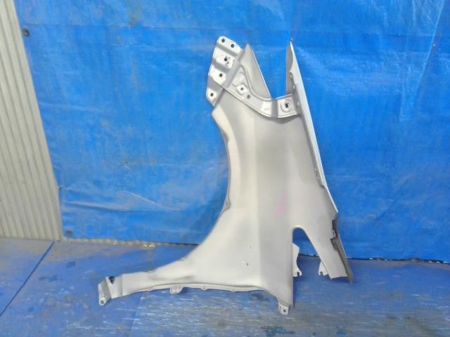 [FENDER RH]TOYOTA PRIUS ZVW30 2ZR-FXE AT 2WD #0BD3253172889