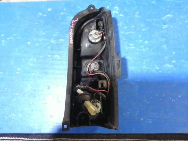 [TAIL LAMP LH]SUZUKI EVERY WAGON DA62W K6A AT 2WD #0BD3253176850