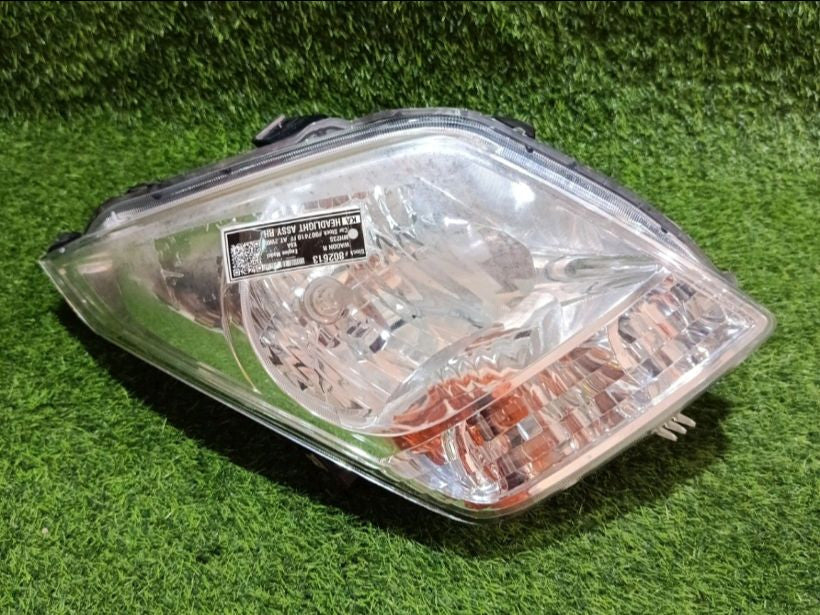 [HEADLIGHT ASSY RH]SUZUKI WAGON R MH23S 2012 K6A FF AT 2WD #000324C802613