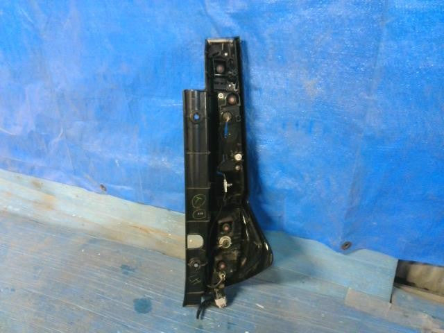 [TAIL LAMP LH]DAIHATSU THOR M900S 1KR-FE AT 2WD #0BD3253171000