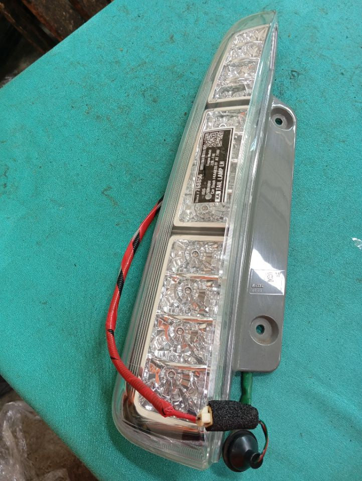 [TAIL LAMP LH]TOYOTA ISIS ZGM10W 2011 2ZR-FAE FF AT 2WD #000324A768856