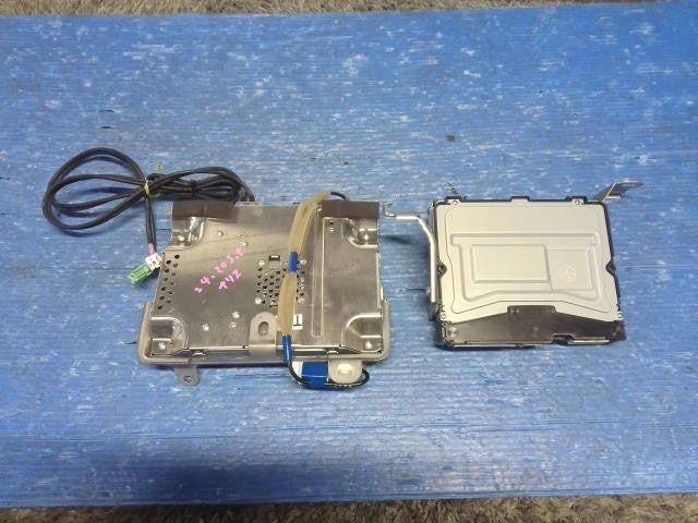 [CAR NAVIGATION]TOYOTA YARIS MXPH10   #0BD3253176673