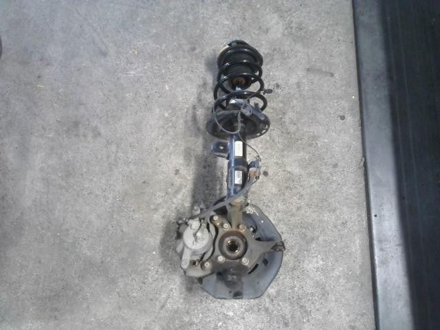 [F STRUT ASSY RH]TOYOTA PRIUS α ZVW41W 2ZR-FXE AT 2WD #0BD3253180782