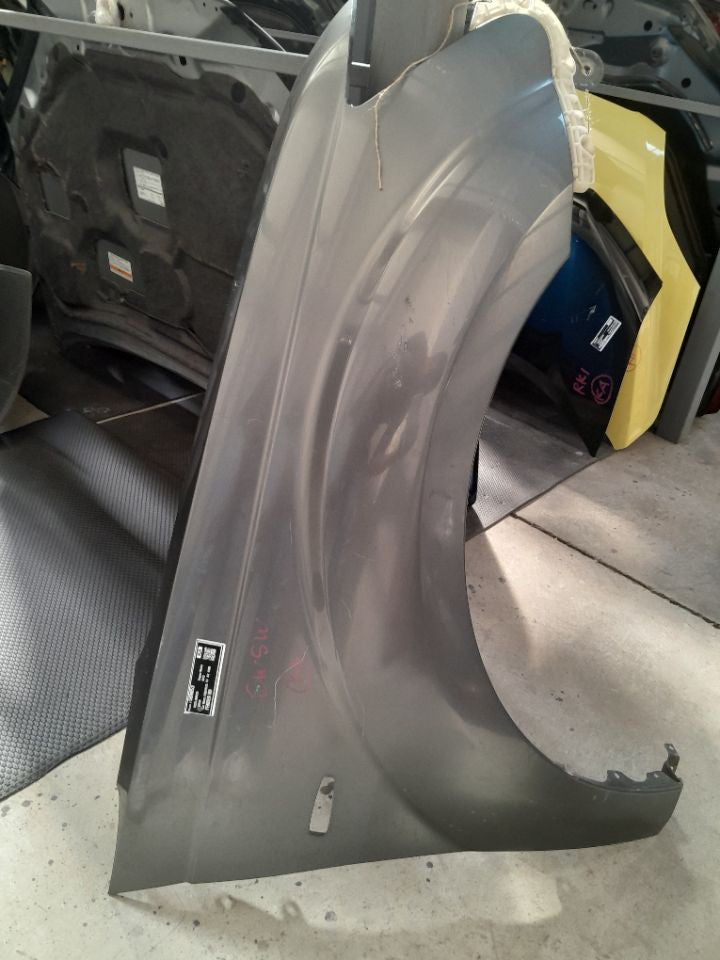 [FENDER RH]MITSUBISHI OUTLANDER CW5W 2006 4B12 FF AT 4WD #000323C569053