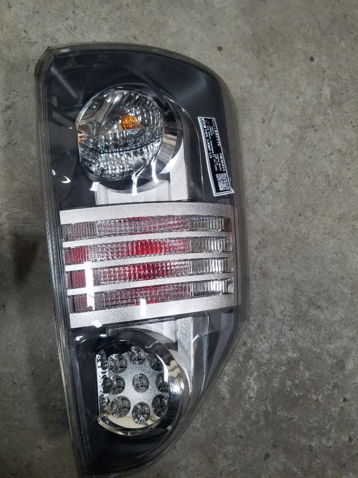 [TAIL LAMP LH]TOYOTA VOXY ZRR70 2009 3ZR-FE FF AT 2WD #0003244647772