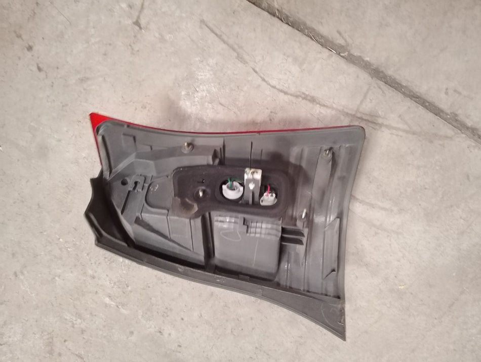 [TAIL LAMP LH]TOYOTA WISH ZNE10 2005 1ZZ-FE FF AT 2WD #0003244638355